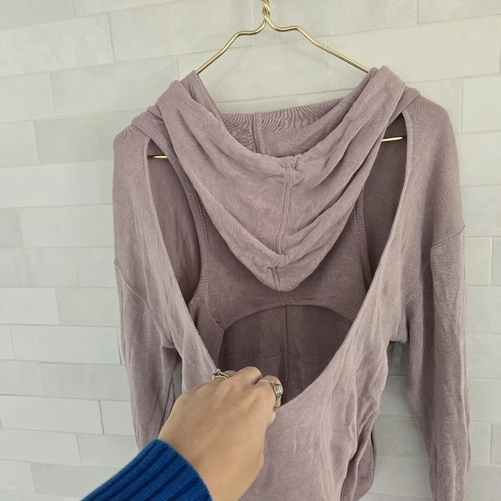 Free People FP Movement Back Into It Cutout Hoodie Sweatshirt Moonlight Mauve XS - Picture 6 of 9